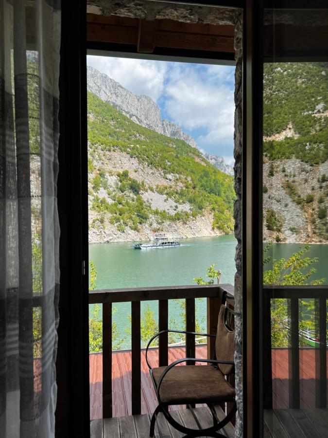 Guest House Aprripe Guri Firza Kültér fotó